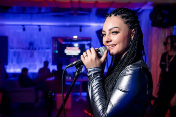 MANANA - перезагрузка... ГРАВИТАЦИЯ. Открытие MO&Euml;T IMPERIAL KARAOKE &amp; Billions investors club