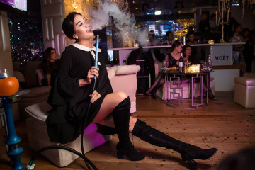 MO&Euml;T IMPERIAL KARAOKE