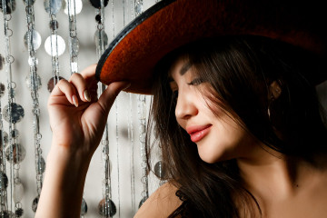 MO&Euml;T IMPERIAL KARAOKE