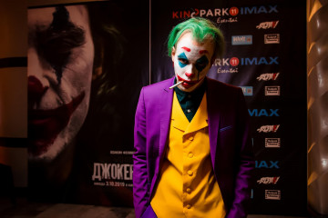 Kinopark 11 IMAX ESENTAI предпоказ фильма "Джокер"