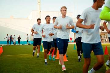 Футбольный стадион "Жас Канат"