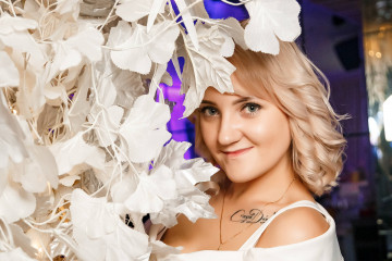 MO&Euml;T IMPERIAL KARAOKE