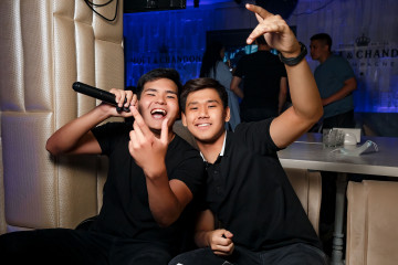 MO&Euml;T IMPERIAL KARAOKE