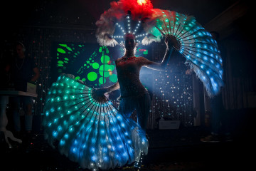 MO&Euml;T IMPERIAL KARAOKE