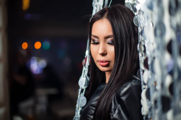 MO&Euml;T IMPERIAL KARAOKE