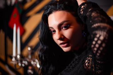 MO&Euml;T IMPERIAL KARAOKE