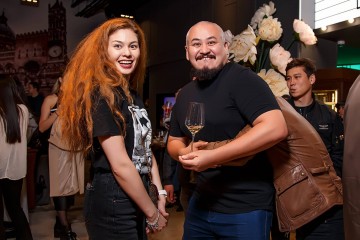 Kinopark 16 Forum предпоказ фильма "Жаным, ты не поверишь"